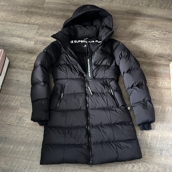 Aritzia NWT Black Supersnug Mid Puff Jacket XS - Picture 5 of 6